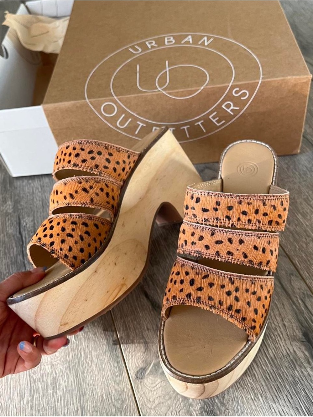 Urban Outfitters Orange Cheetah-Print Wooden Platform Mules 7